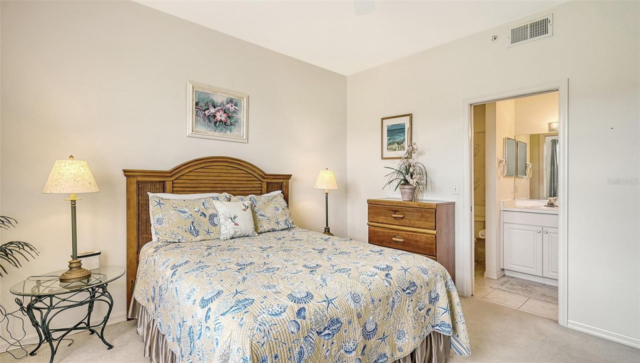 8350 Wingate Drive, Unit 913, Sarasota, FL 34238 Photo