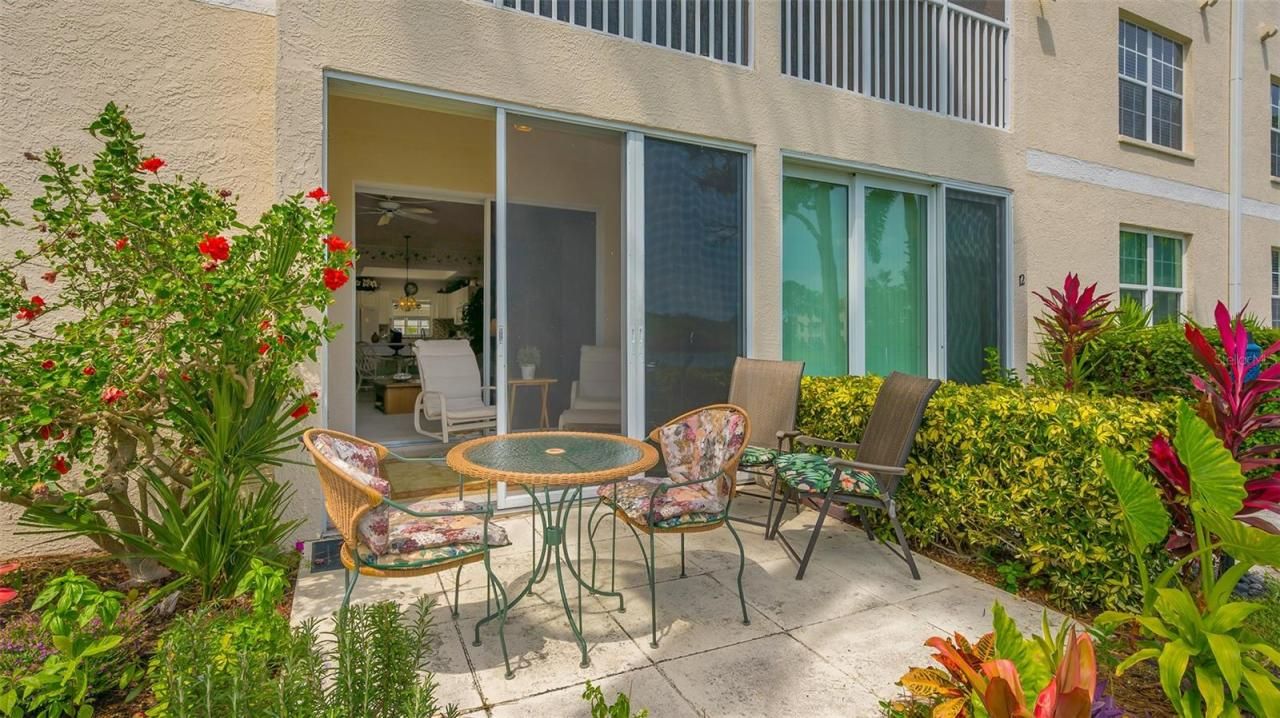 8350 Wingate Drive, Unit 913, Sarasota, FL 34238 Photo