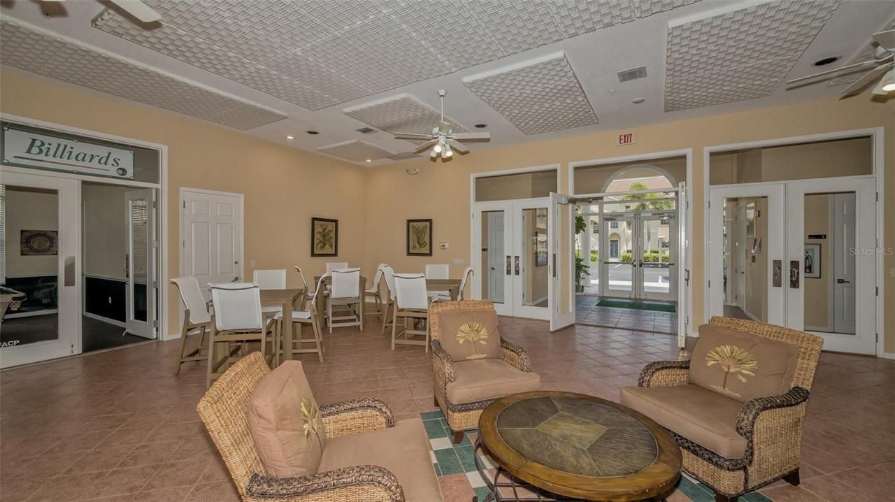 8350 Wingate Drive, Unit 913, Sarasota, FL 34238 Photo