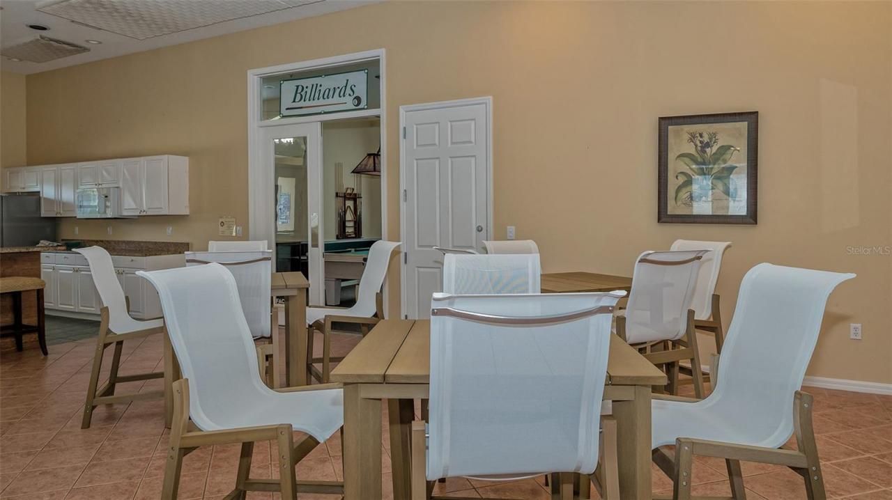 8350 Wingate Drive, Unit 913, Sarasota, FL 34238 Photo
