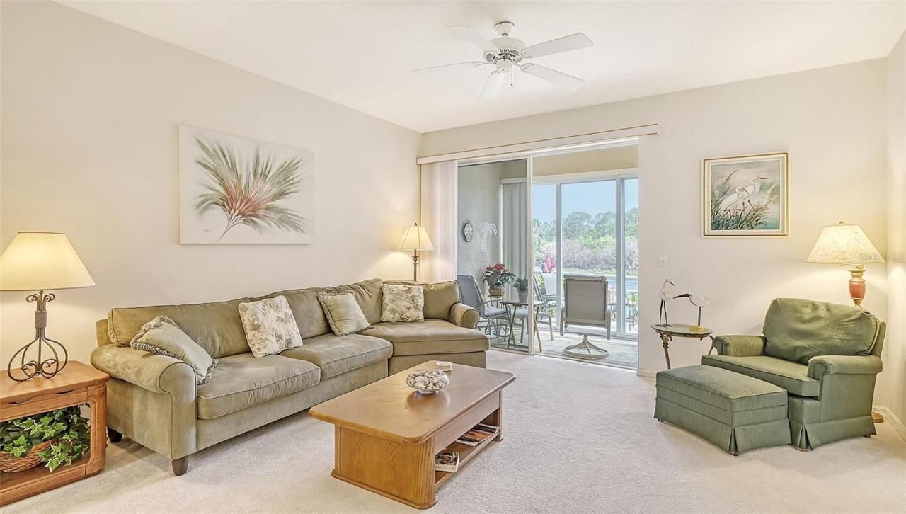 8350 Wingate Drive, Unit 913, Sarasota, FL 34238 Photo
