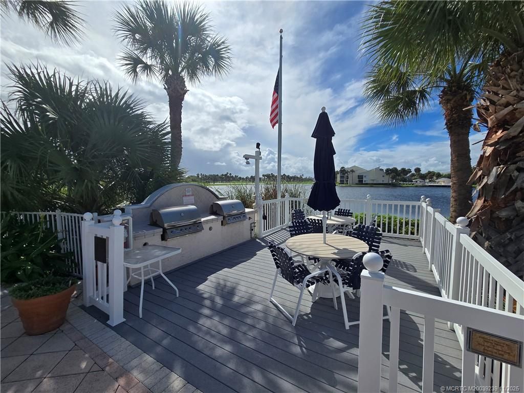 484 NE Plantation Road, Unit 4103, Stuart, FL 34996 Photo