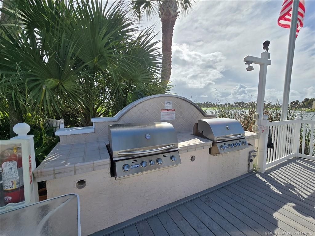 484 NE Plantation Road, Unit 4103, Stuart, FL 34996 Photo