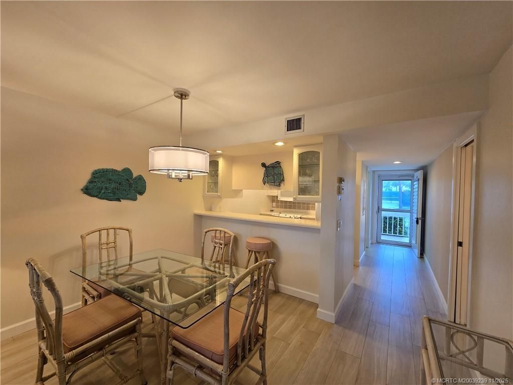 484 NE Plantation Road, Unit 4103, Stuart, FL 34996 Photo