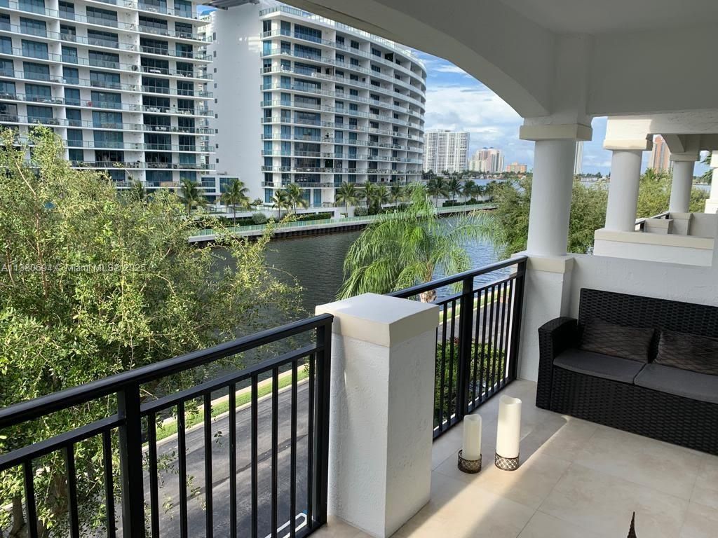 3245 NE 184th St, Unit 13404, Aventura, FL 33160 Photo