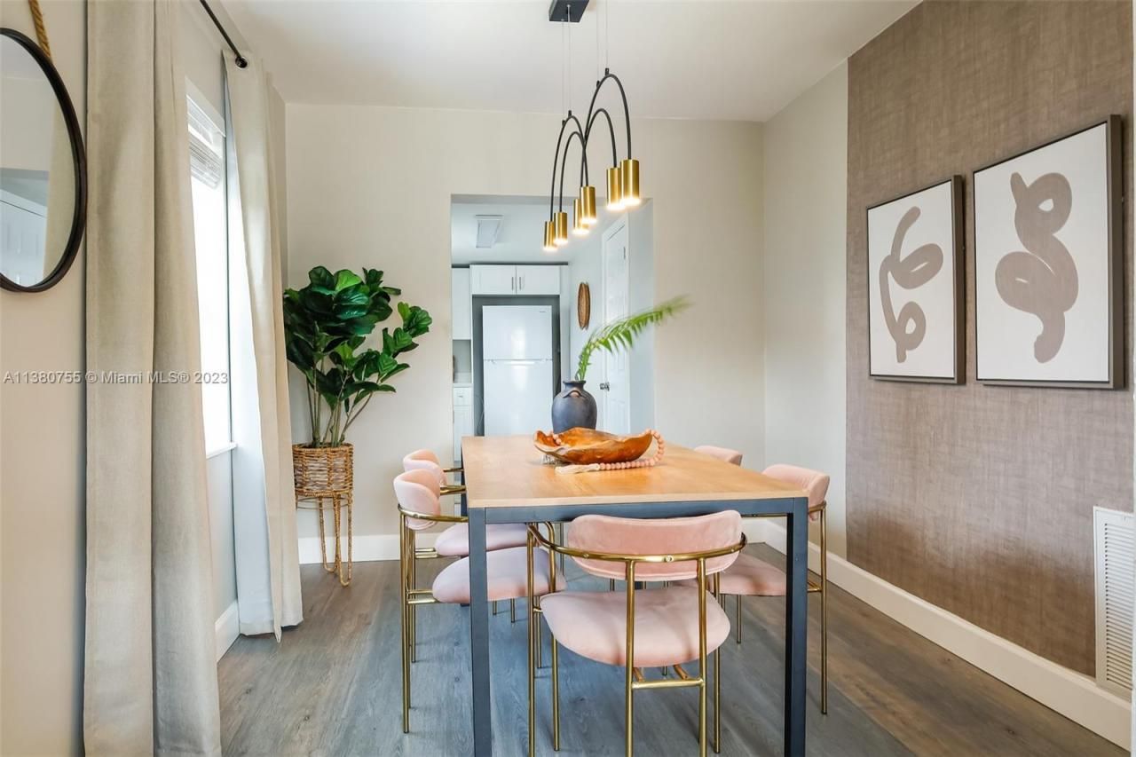2761 SW 33rd Ave, Unit 1, Miami, FL 33133 Photo