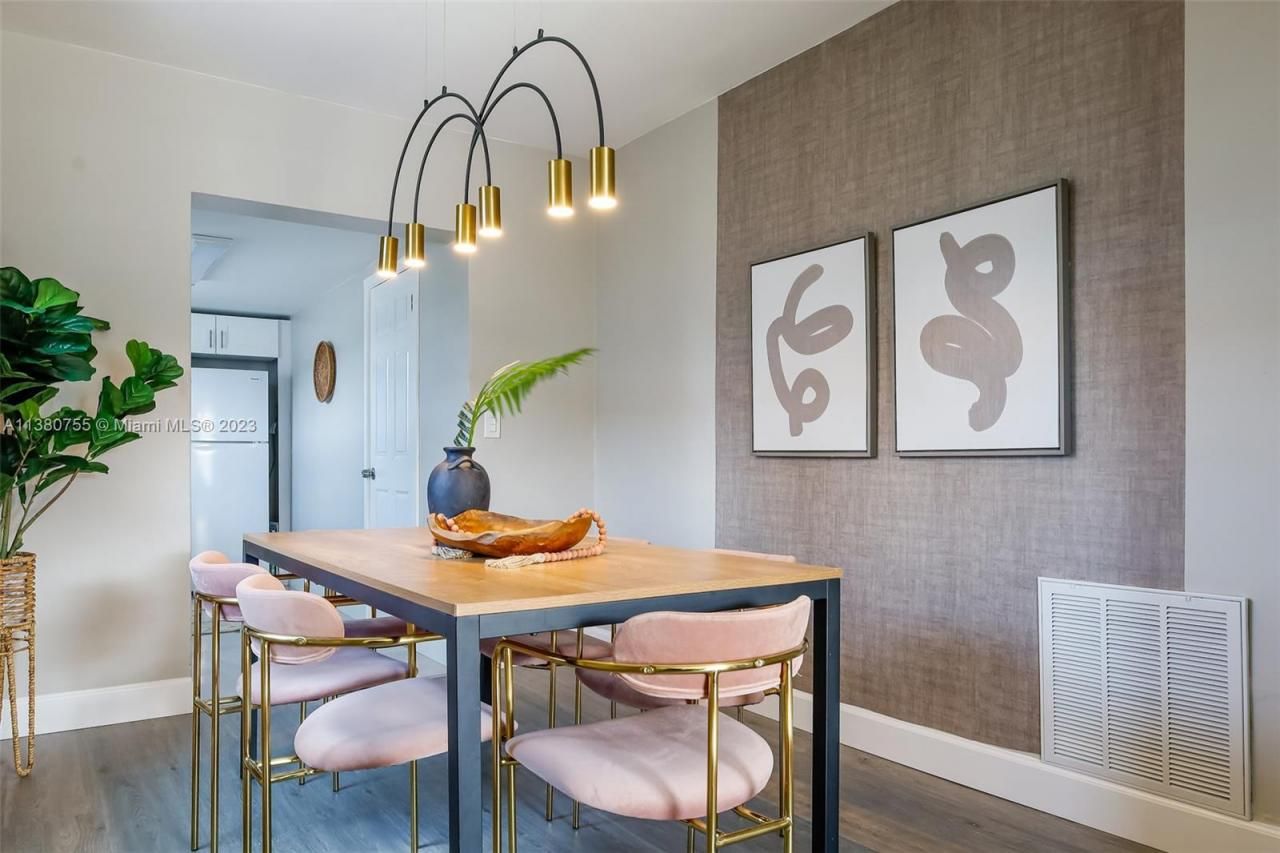 2761 SW 33rd Ave, Unit 1, Miami, FL 33133 Photo