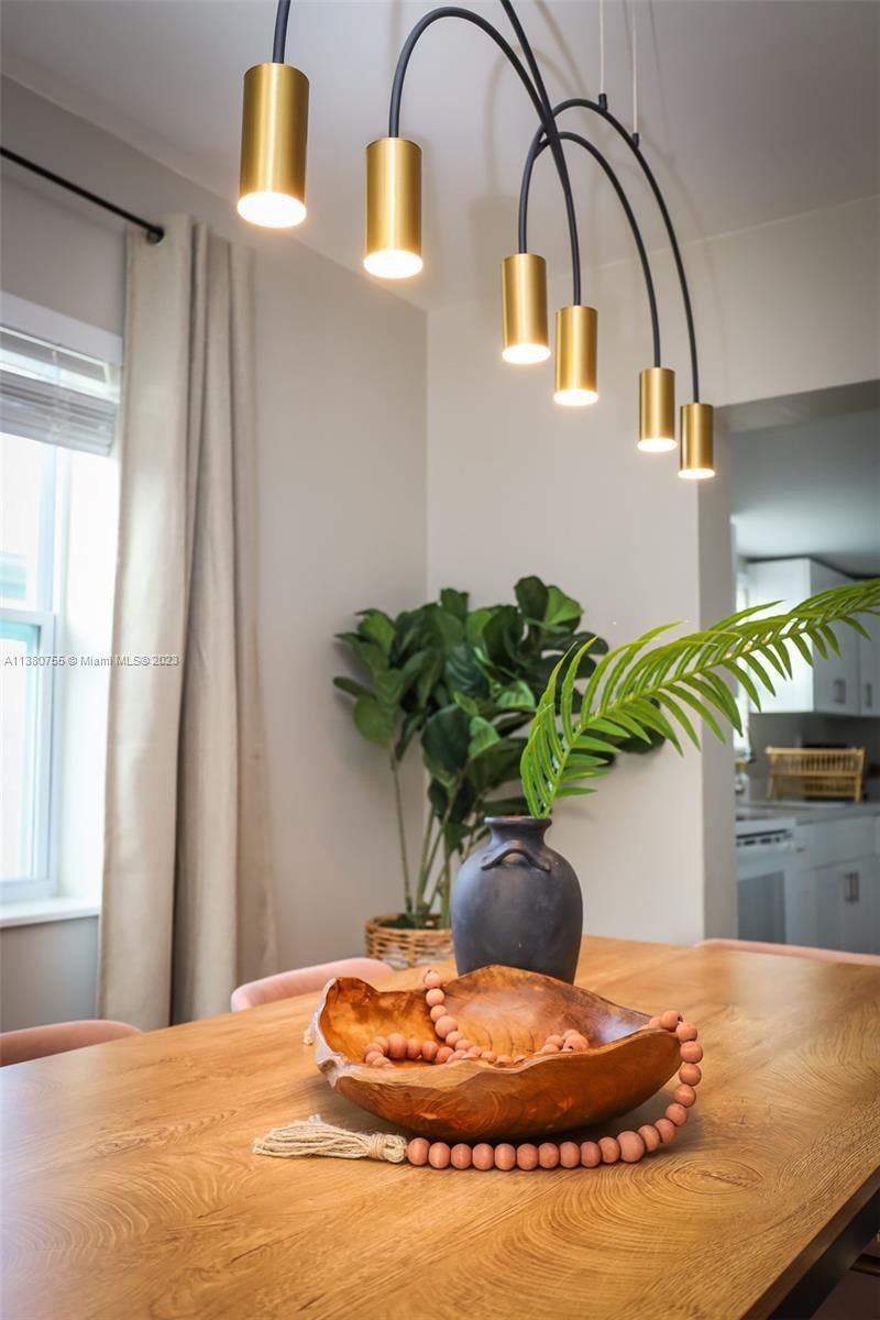 2761 SW 33rd Ave, Unit 1, Miami, FL 33133 Photo