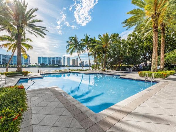 3255 NE 184th, Unit 12310, Aventura, FL 33160