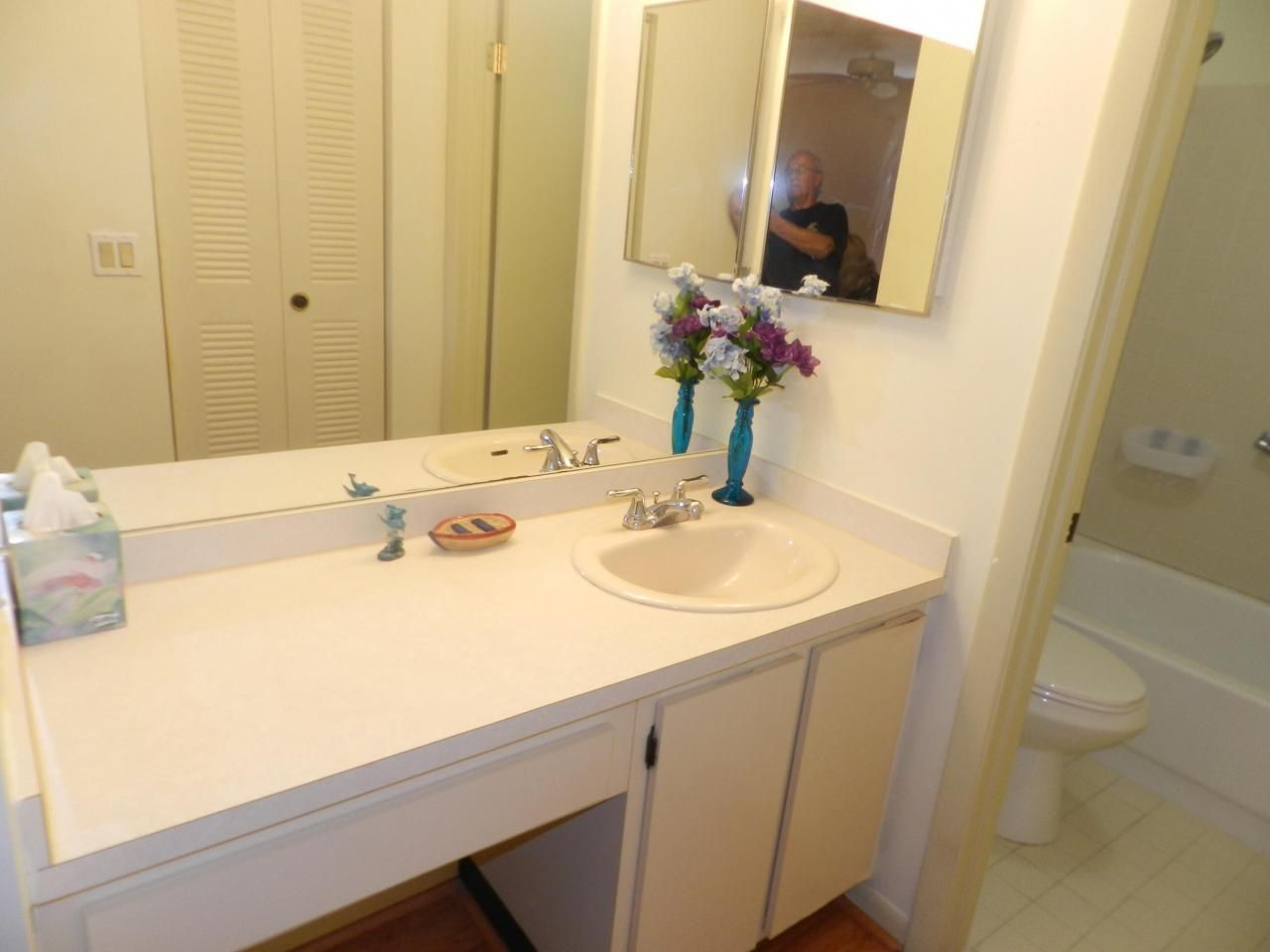 145 Lake Nancy Lane, Unit 231, West Palm Beach, FL 33411 Photo