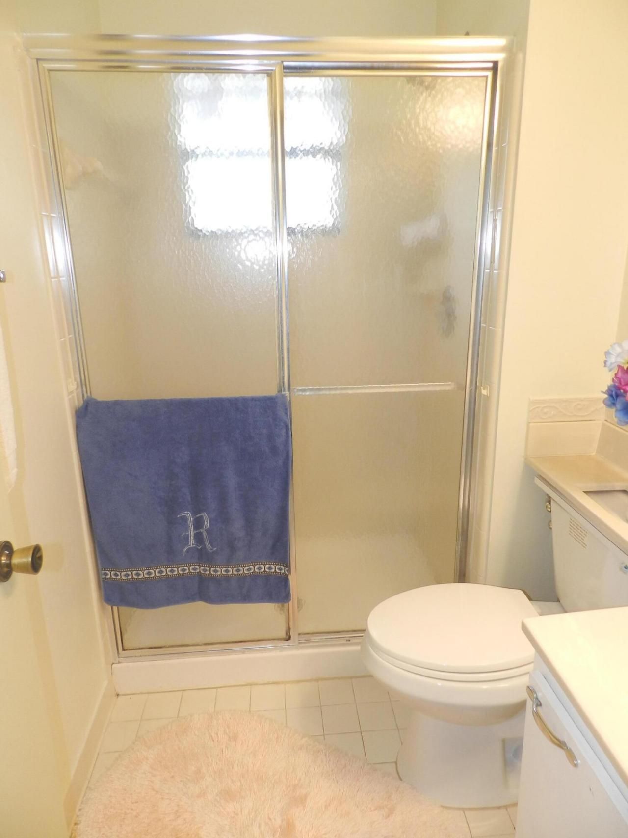 145 Lake Nancy Lane, Unit 231, West Palm Beach, FL 33411 Photo
