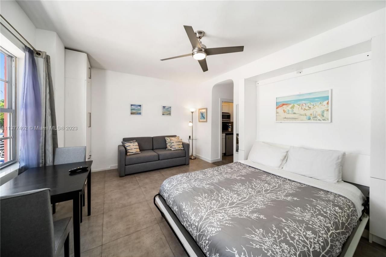 7300 Ocean Ter, Unit 110, Miami Beach, FL 33141 Photo