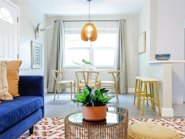 2761 SW 33rd Ave, Unit 2, Miami, FL 33133