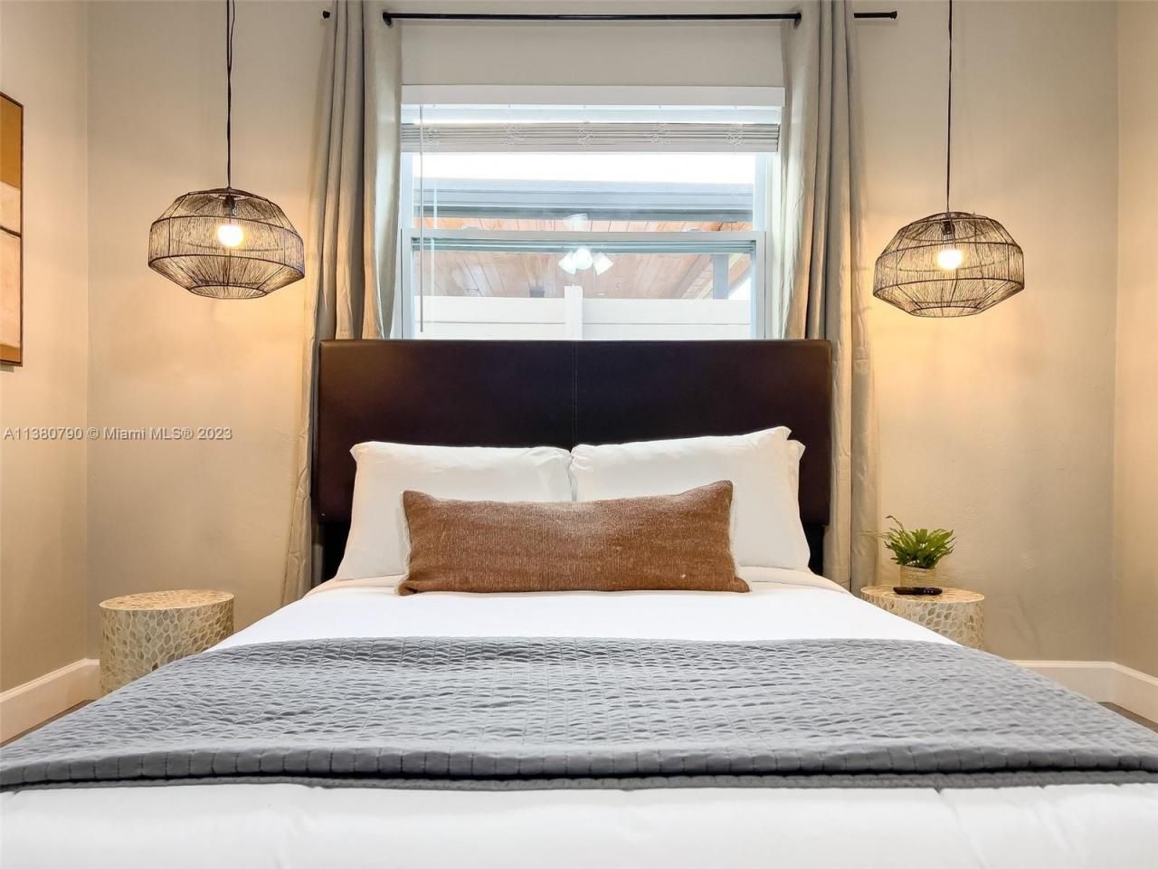 2761 SW 33rd Ave, Unit 2, Miami, FL 33133 Photo