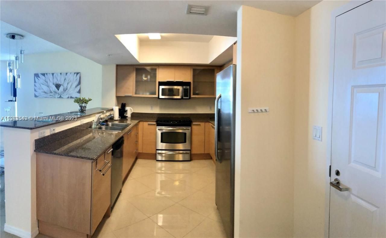 16699 Collins Ave, Unit 1705, Sunny Isles Beach, FL 33160 Photo