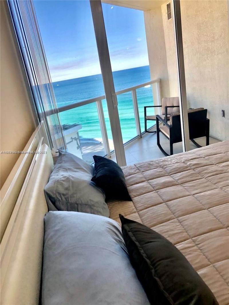16699 Collins Ave, Unit 1705, Sunny Isles Beach, FL 33160 Photo