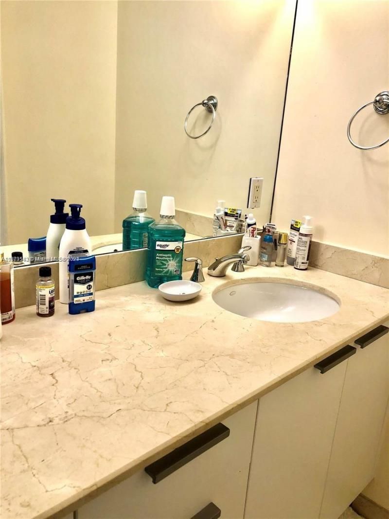 16699 Collins Ave, Unit 1705, Sunny Isles Beach, FL 33160 Photo