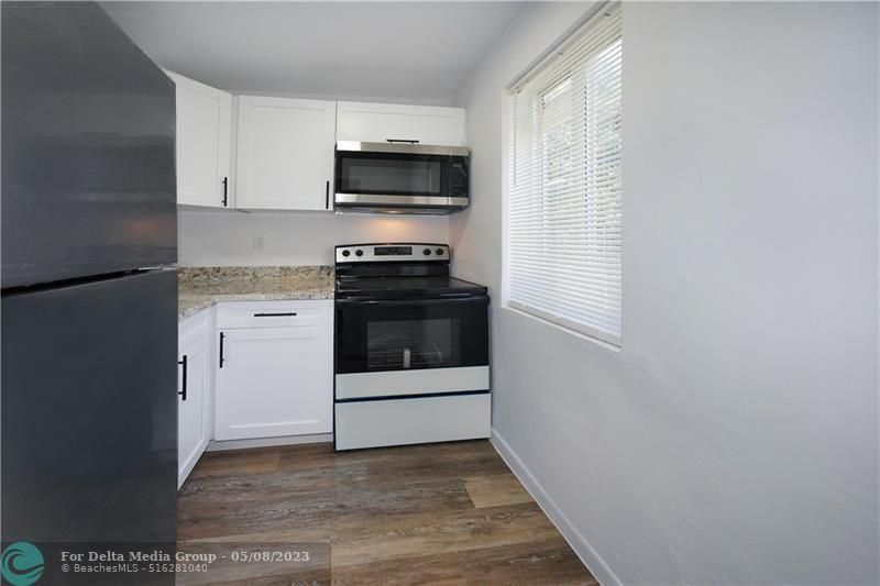 1000 NW 95th Terrace, Miami, FL 33150 Photo