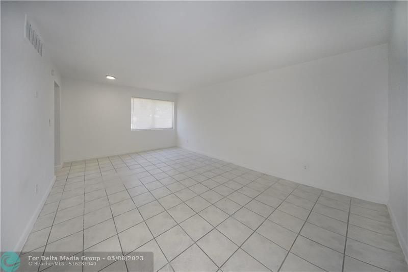 1000 NW 95th Terrace, Miami, FL 33150 Photo