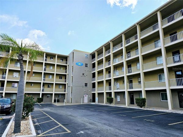 3528 LAKE BAYSHORE DRIVE, Unit 115, BRADENTON, FL 34205