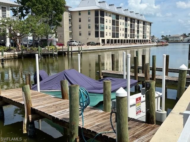 361-4 Vanderbilt Beach Rd, Naples, FL 34108 Photo