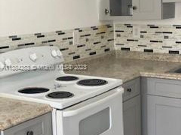 Lauderhill, FL 33311