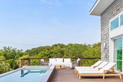 3115 Ion Avenue photo 4