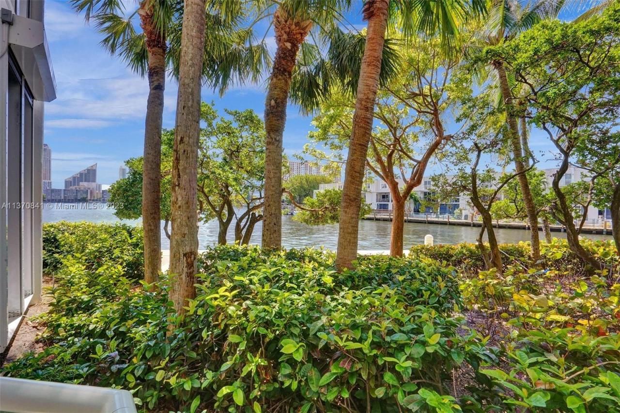 2600 Island Blvd, Unit 101, Aventura, FL 33160 Photo