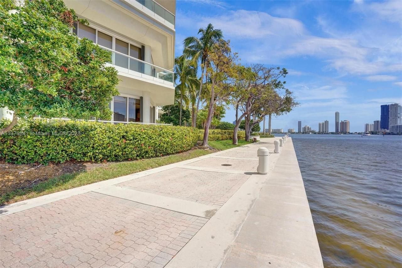 2600 Island Blvd, Unit 101, Aventura, FL 33160 Photo