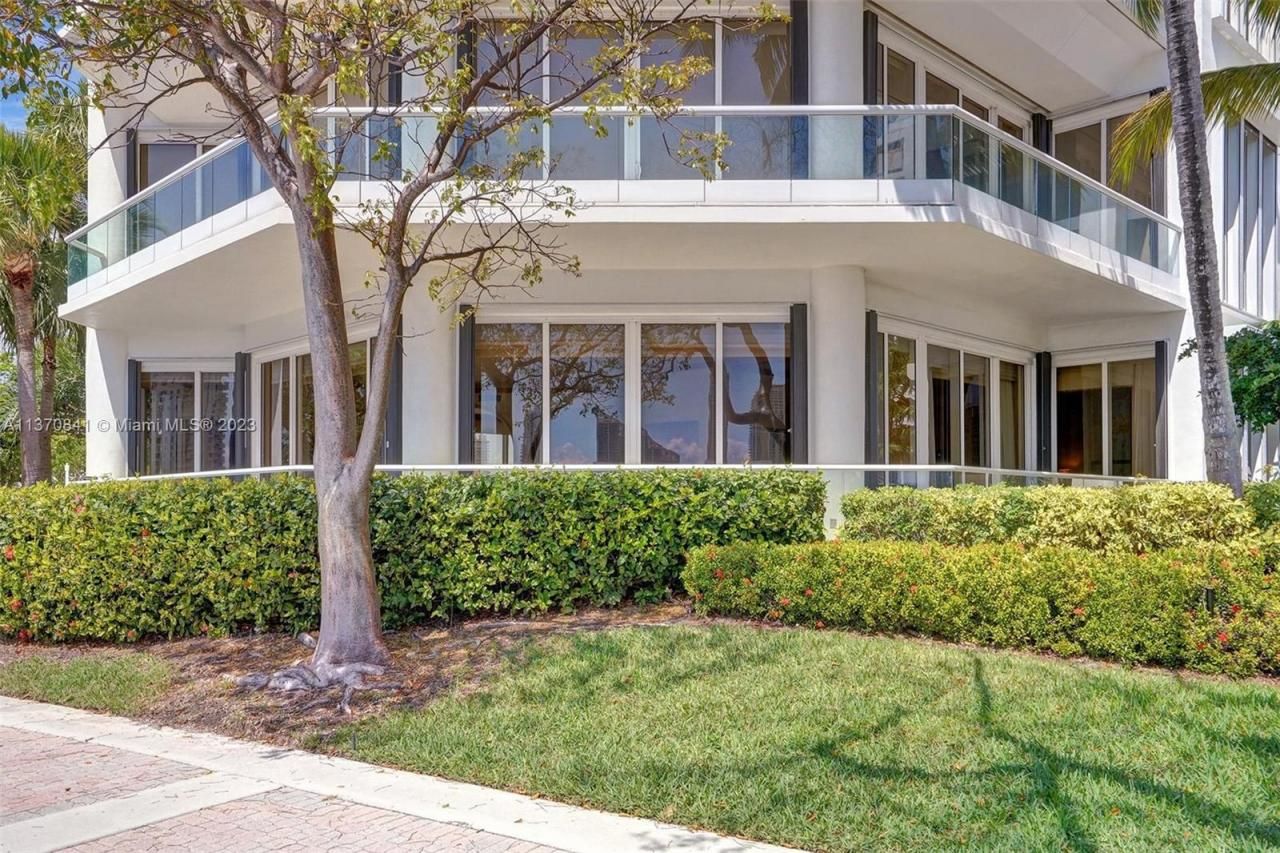 2600 Island Blvd, Unit 101, Aventura, FL 33160 Photo