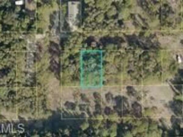 7121 Guava AVE, BOKEELIA, FL 33922