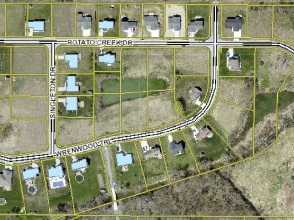 404 Potato Creek Drive, North Liberty, IN 46554