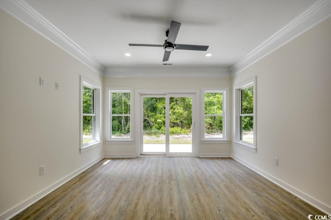 329 Spinney Dr. Photo 14