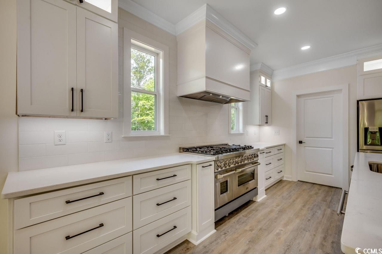 329 Spinney Dr. Photo 7