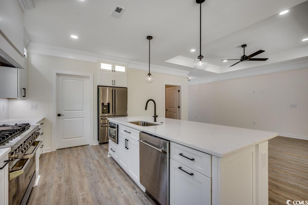 329 Spinney Dr. Photo 9