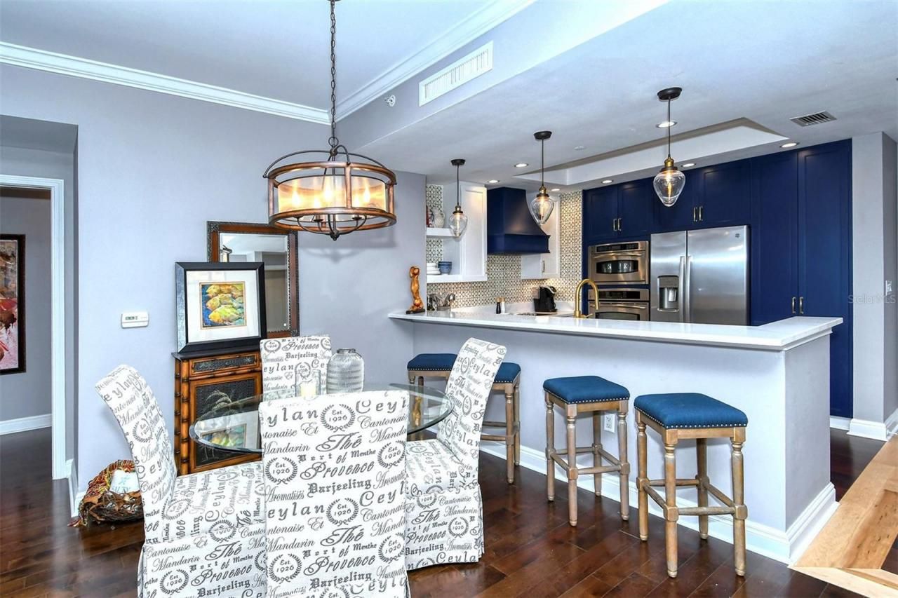 50 Central Avenue, Unit 14B, Sarasota, FL 34236 Photo