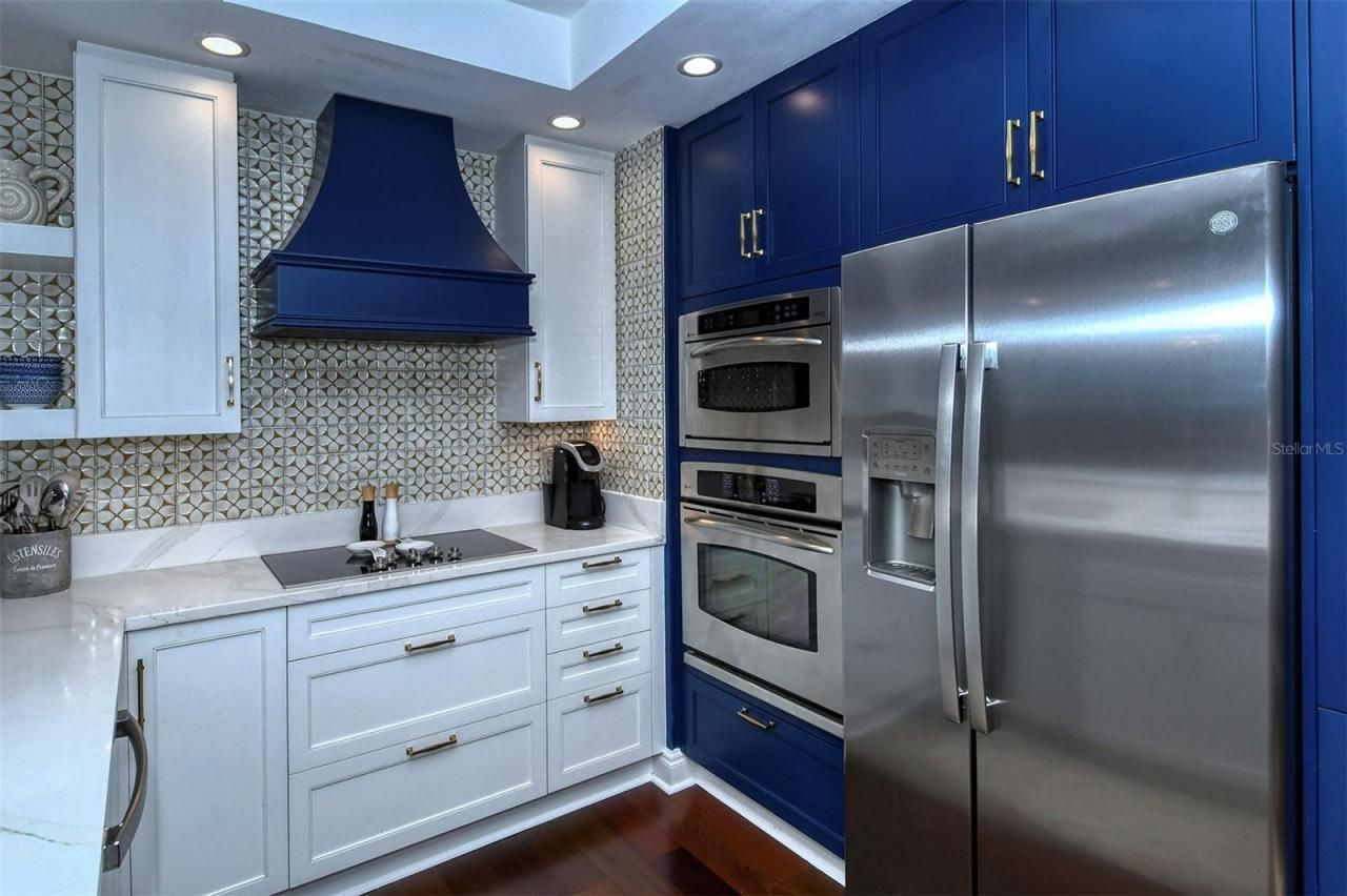 50 Central Avenue, Unit 14B, Sarasota, FL 34236 Photo