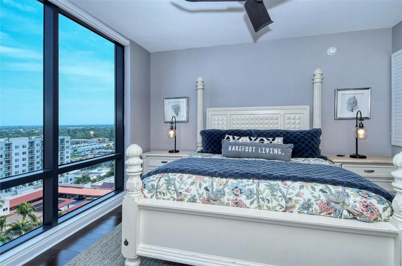 50 Central Avenue, Unit 14B, Sarasota, FL 34236 Photo