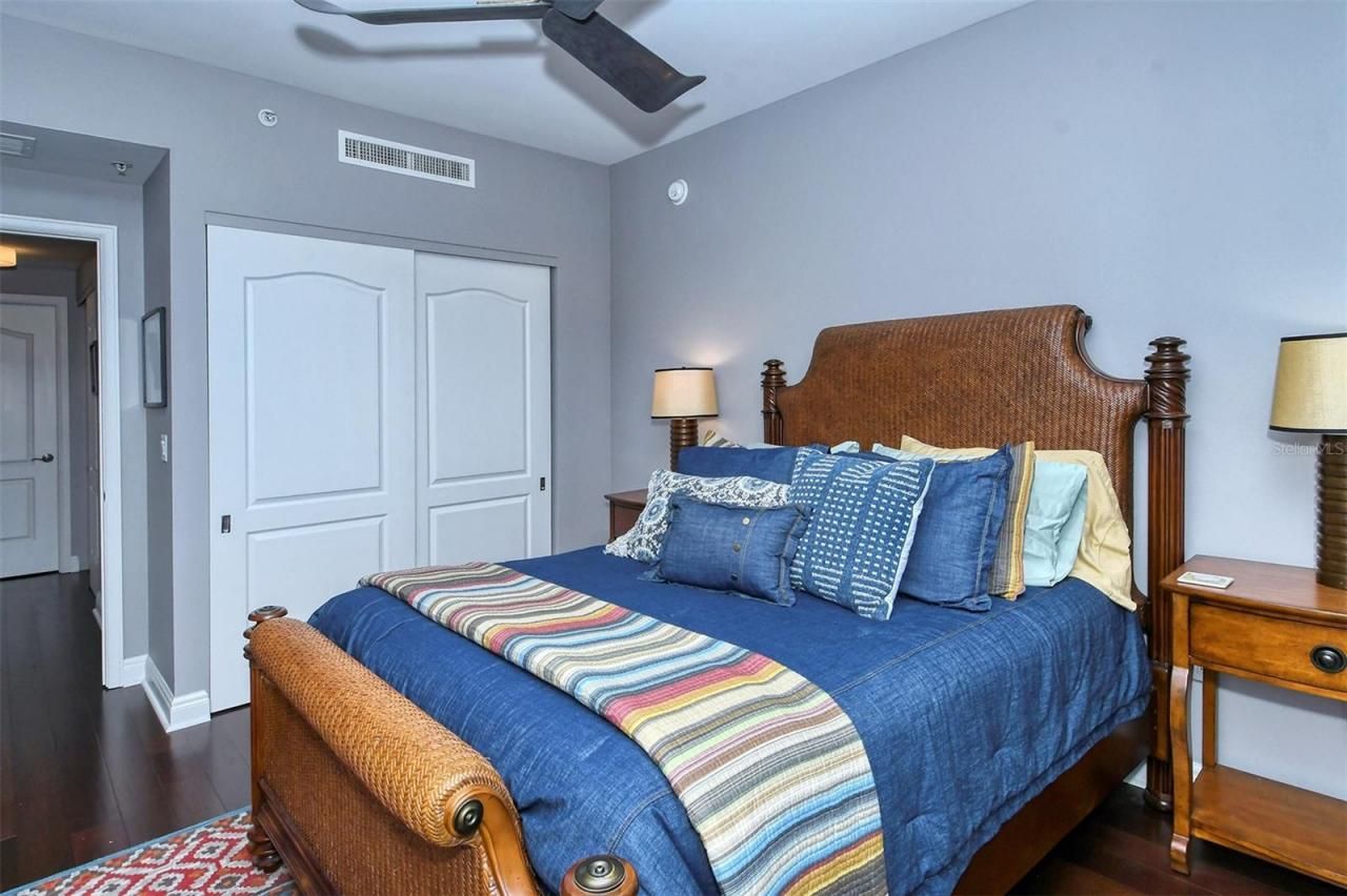 50 Central Avenue, Unit 14B, Sarasota, FL 34236 Photo