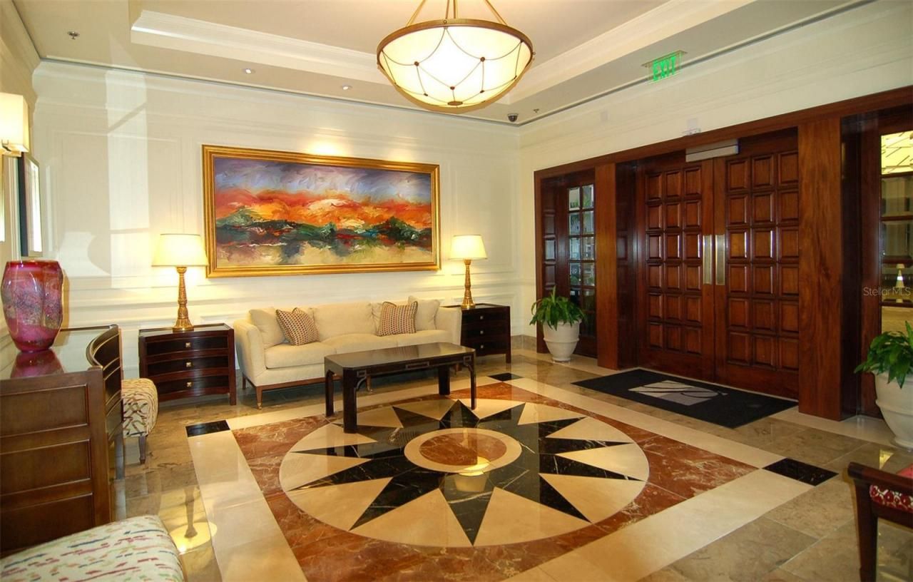 50 Central Avenue, Unit 14B, Sarasota, FL 34236 Photo