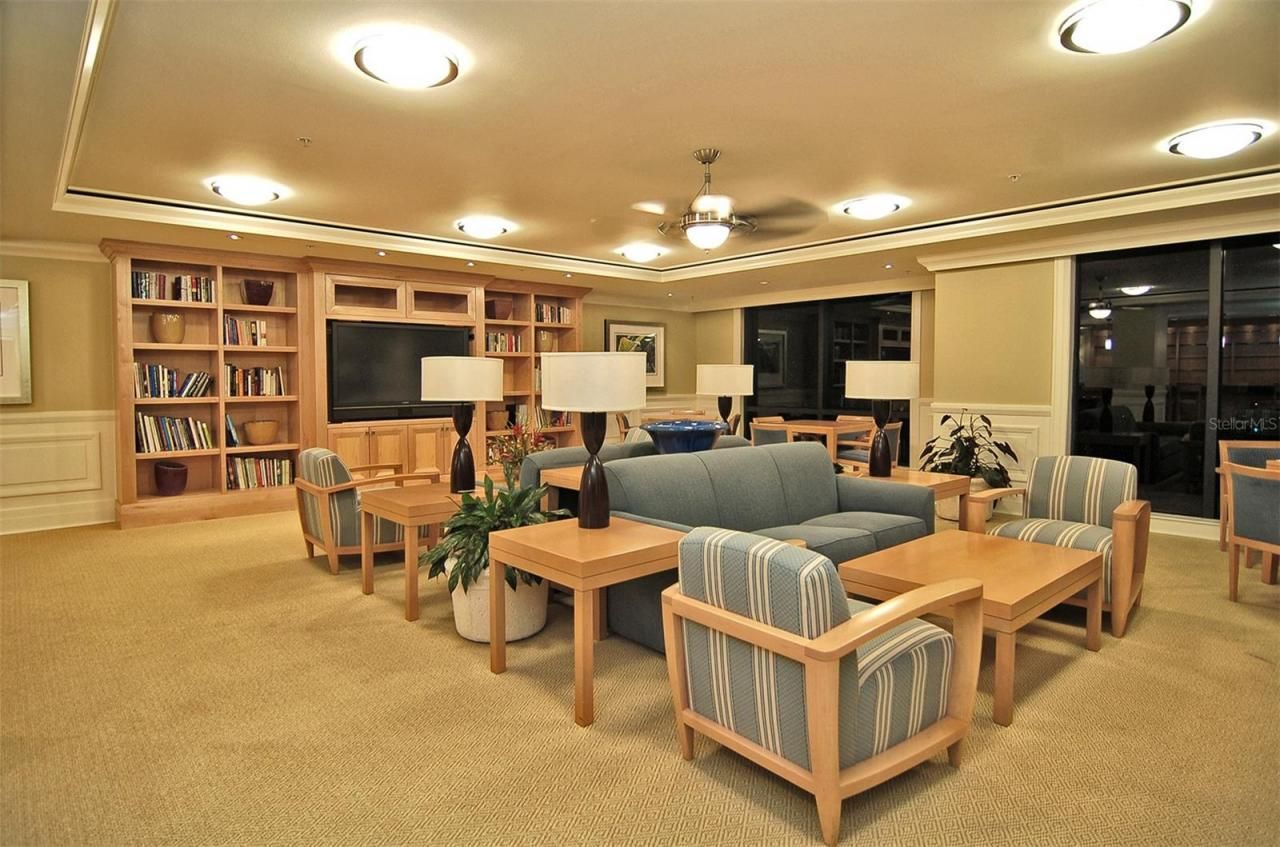 50 Central Avenue, Unit 14B, Sarasota, FL 34236 Photo