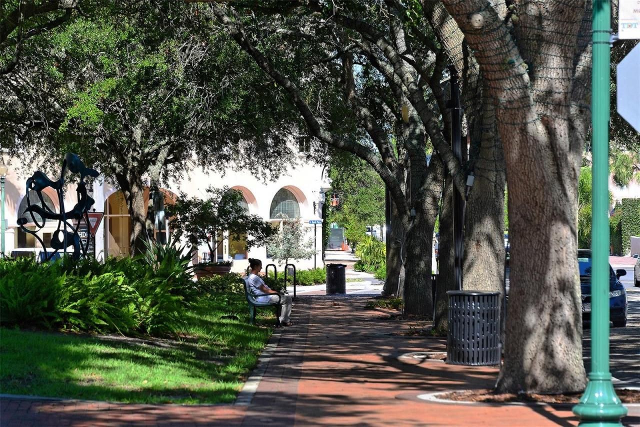 50 Central Avenue, Unit 14B, Sarasota, FL 34236 Photo