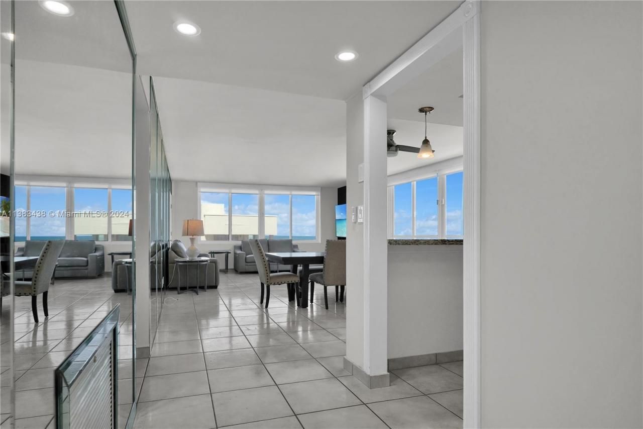 5401 Collins Ave, Unit 601, Miami Beach, FL 33140 Photo