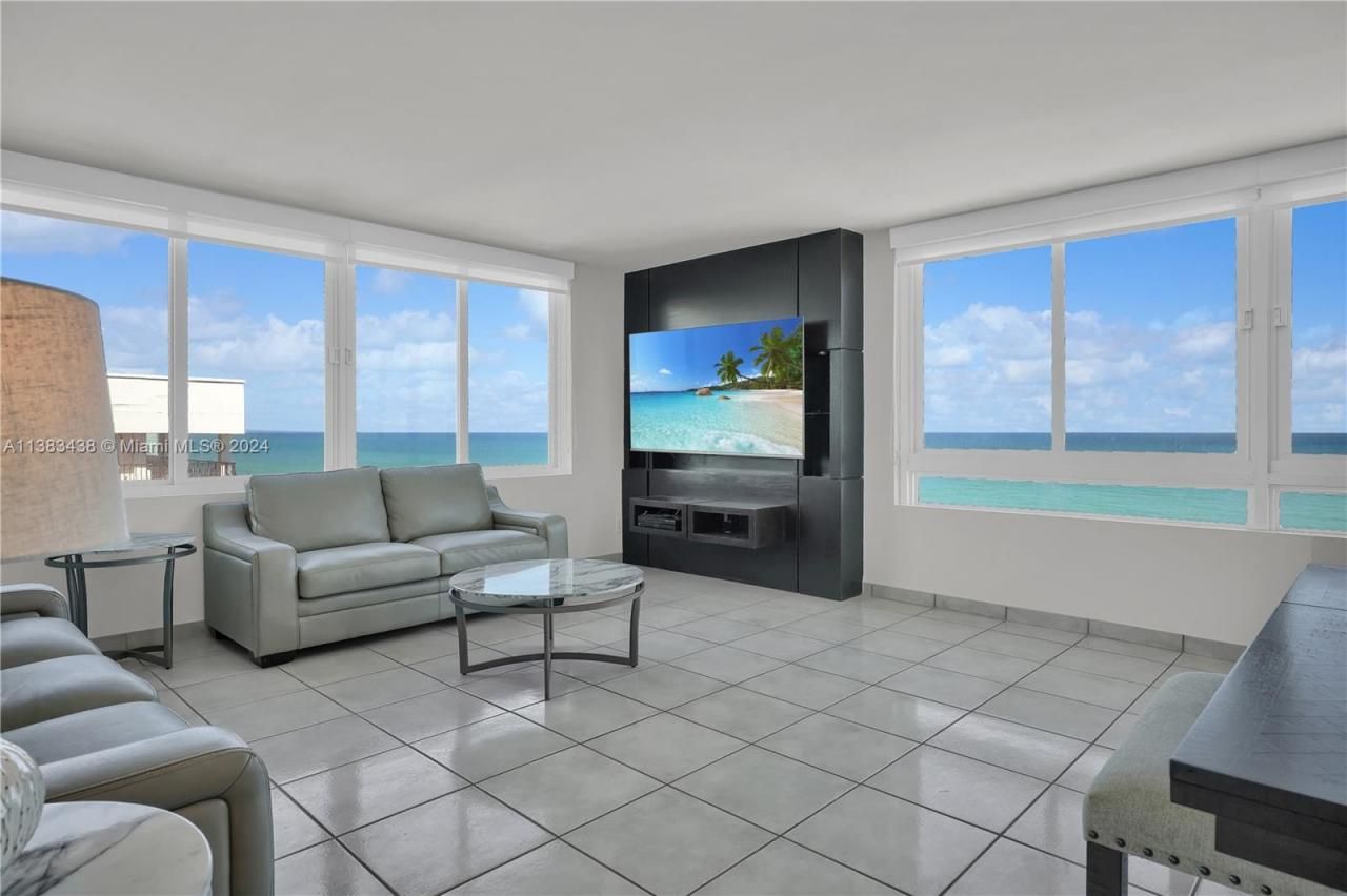 5401 Collins Ave, Unit 601, Miami Beach, FL 33140 Photo