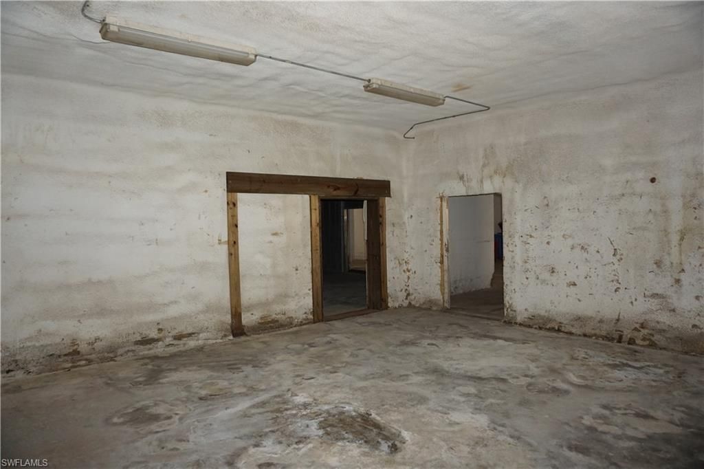 870 Buttonwood Dr, Fort Myers Beach, FL 33931 Photo