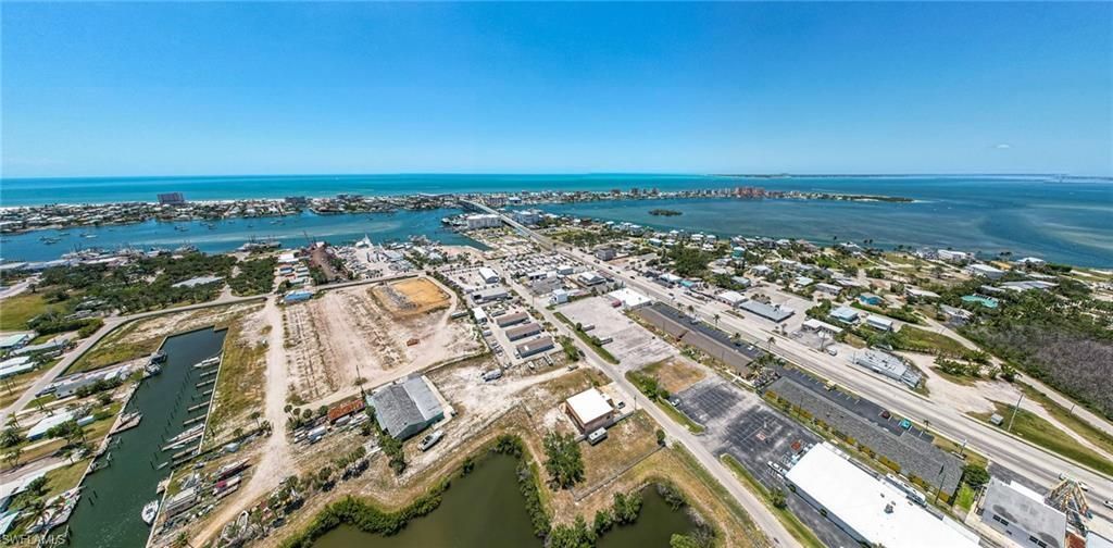 870 Buttonwood Dr, Fort Myers Beach, FL 33931 Photo