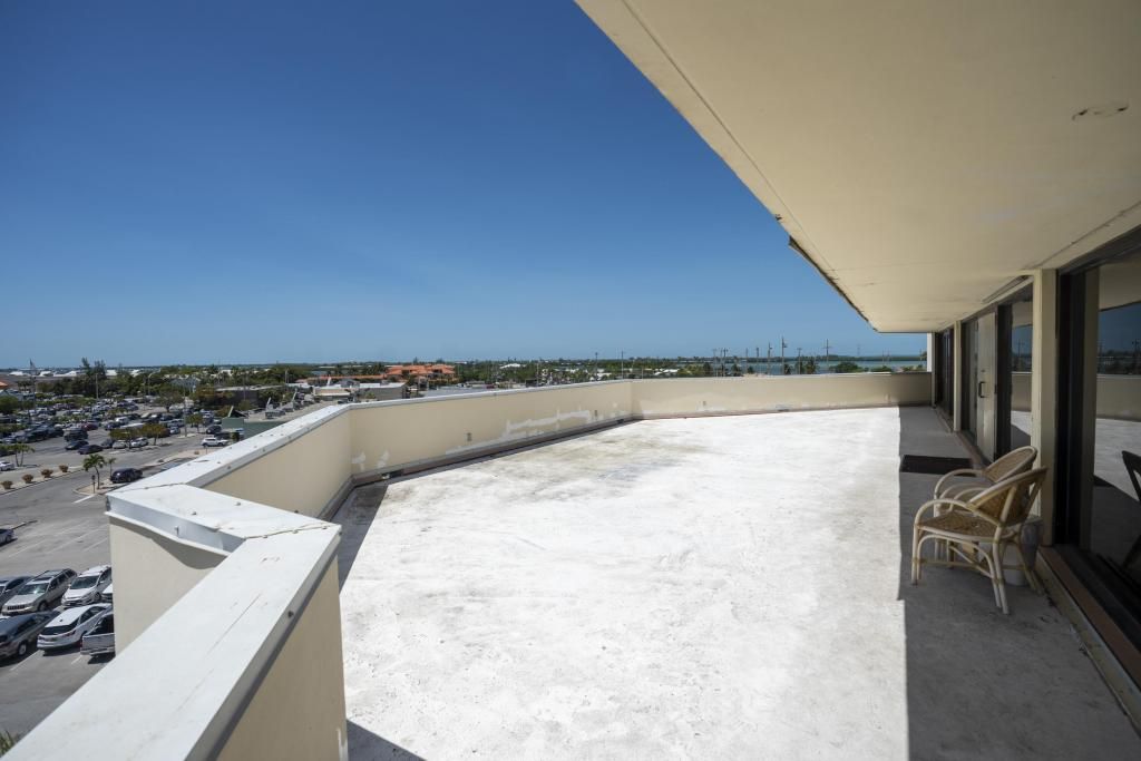 1010 Kennedy Drive, Unit 400, Key West, FL 33040 Photo