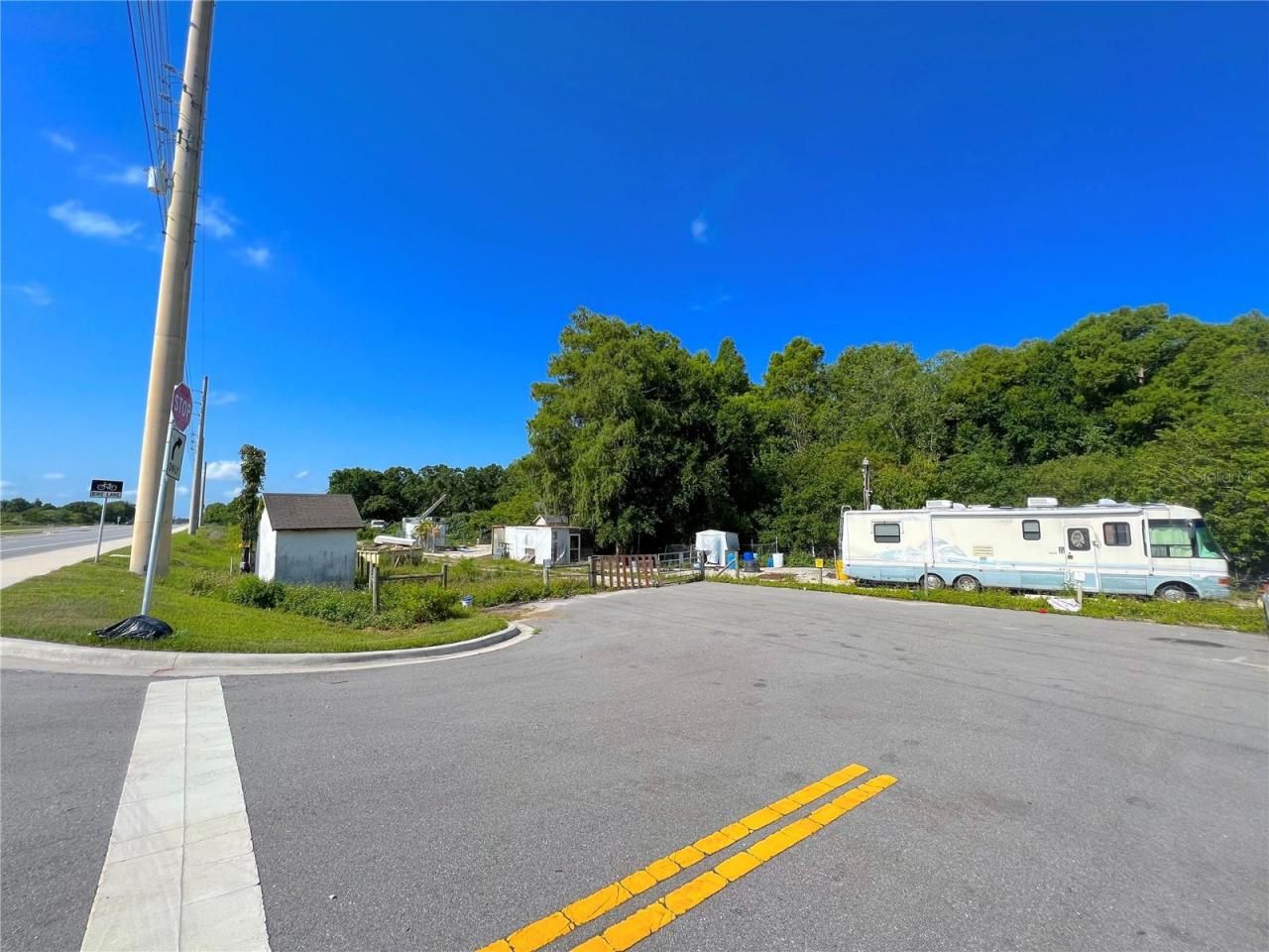 200 N Hoagland Boulevard, Kissimmee, FL 34741 Photo