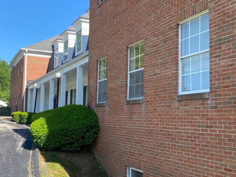 6660 N High Street, Worthington, OH 43085 Photo 3