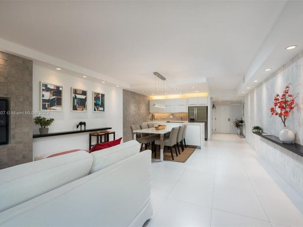 121 Crandon Blvd, Unit 463, Key Biscayne, FL 33149